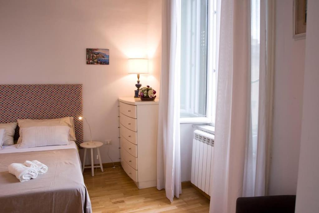 Suite Materdei - Art Of Living Napoli Ngoại thất bức ảnh