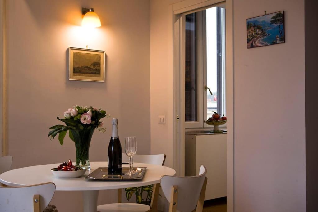 Suite Materdei - Art Of Living Napoli Ngoại thất bức ảnh