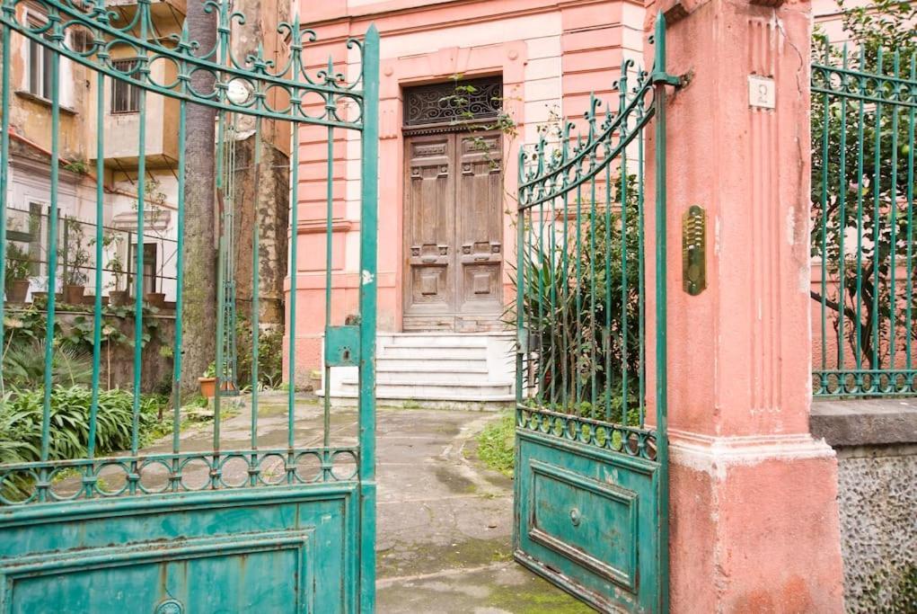 Suite Materdei - Art Of Living Napoli Ngoại thất bức ảnh