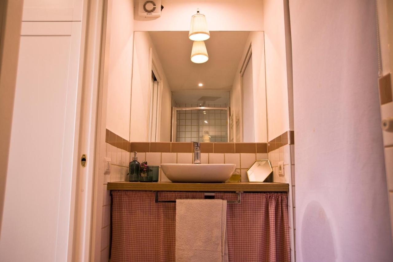 Suite Materdei - Art Of Living Napoli Ngoại thất bức ảnh