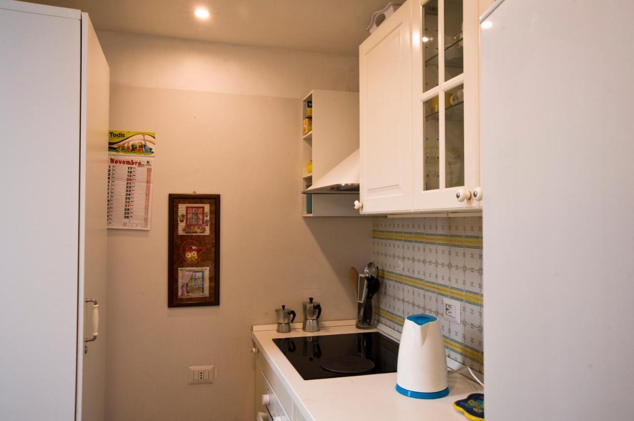 Suite Materdei - Art Of Living Napoli Ngoại thất bức ảnh